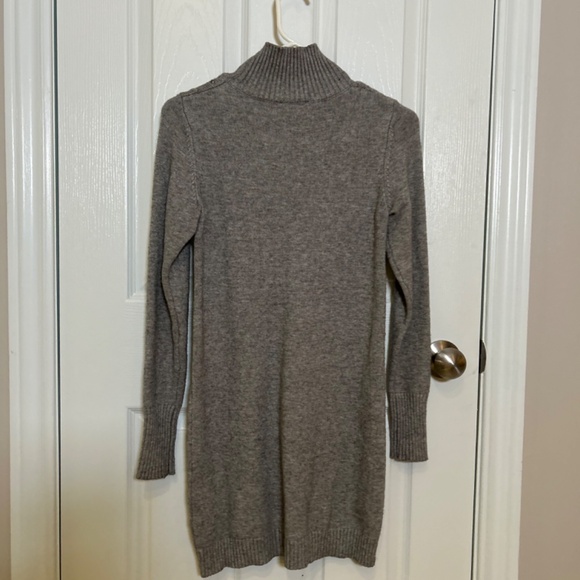 Le Château Grey Sweater Dress - Picture 3 of 4